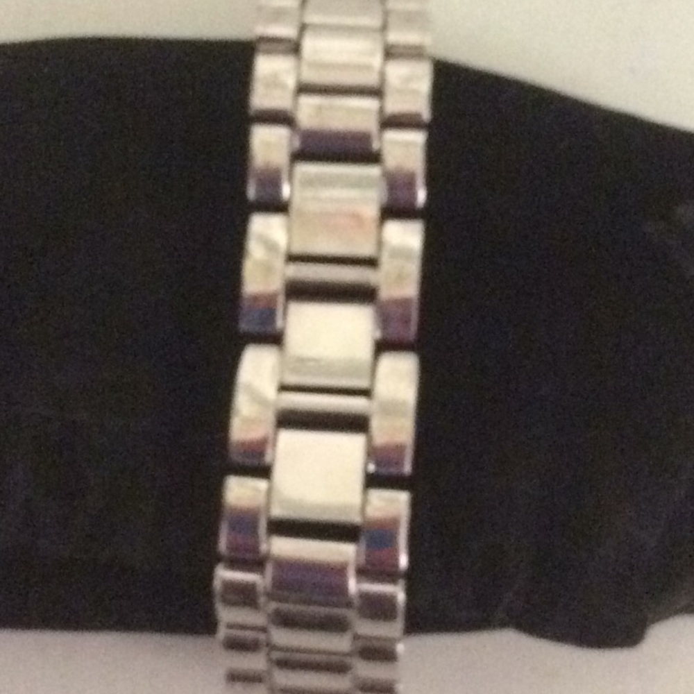 Joan Rivers Classics Collection Watch - Picture 4 of 6
